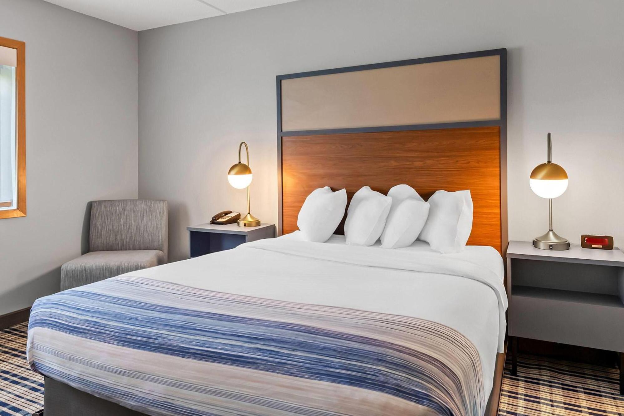 Americinn By Wyndham U Of M 3*