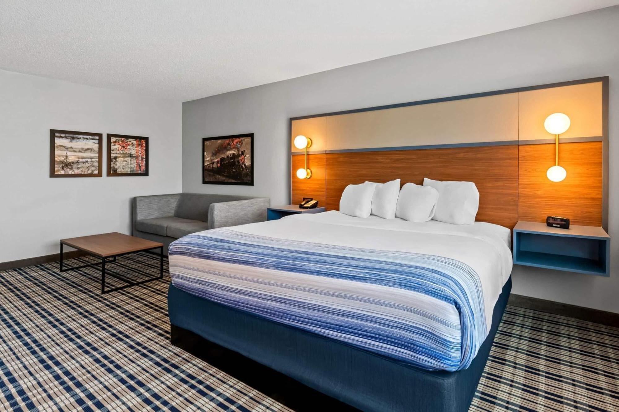 Hotel Americinn By Wyndham U Of M