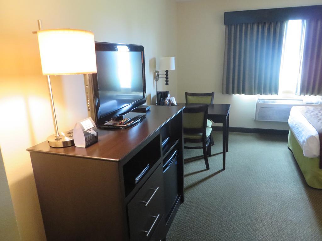 Hotel Americinn By Wyndham U Of M Crookston
