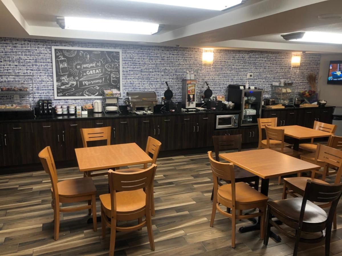 Americinn By Wyndham U Of M 3*